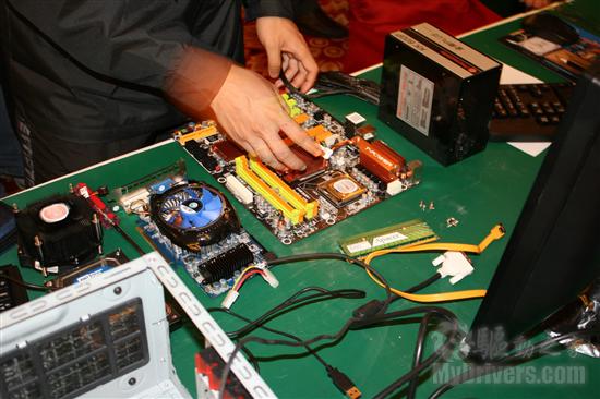 年末超频盛宴 影驰2009嘉年华现场报道